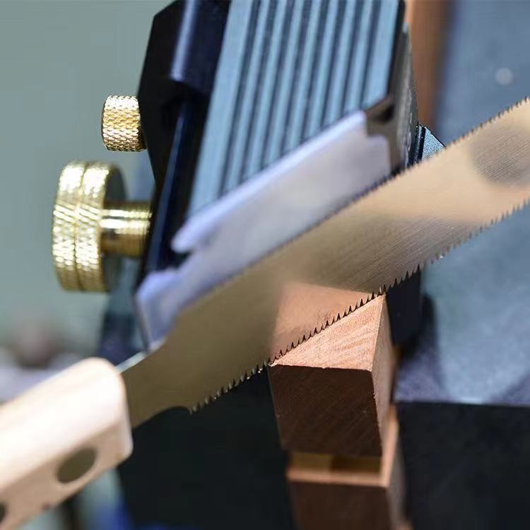 Hongdui Dovetail Magnetic 45 D - Dovetail Saw Fine 评论和价格